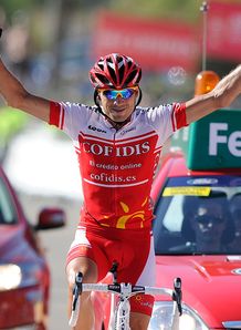 Moncouti� makes decisive break