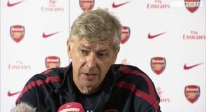 Wenger dealing with RVP injury
