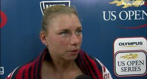 Zvonareva eyes final