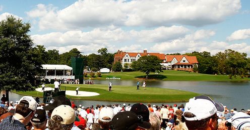 A Tour Championship gallery at East Lake GC's 6th hole in 2009