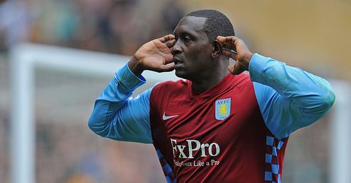 Emile-Heskey-Aston-Villa-Premier-League_2507799.jpg