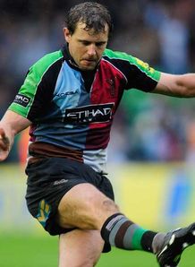 Nick Evans Harlequins kicking against Newcastle Aviva Premiership