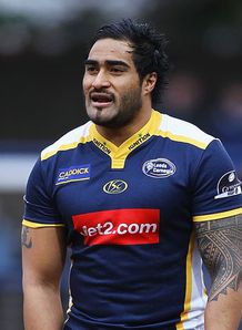 Leeds claim first victory Leeds claim first victory