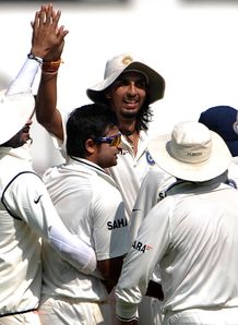 India storm to victory