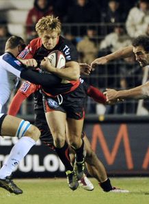 Jonny Wilkinson held against Montpellier Jonny Wilkinson held against Montpellier