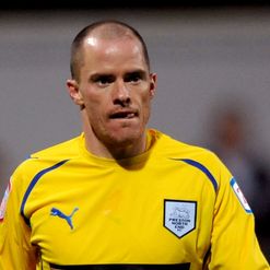 Iain Hume