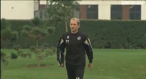 Trollope sacked by Pirates