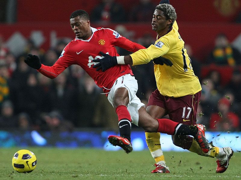 http://img.skysports.com/10/12/800x600/Alex-Song-Patrice-Evra-Manchester-United-Arse_2540980.jpg