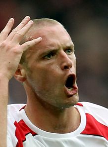 Drury set for Town move