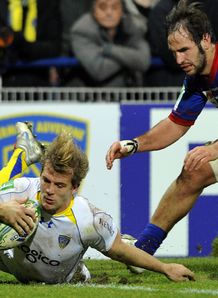 Clermont center Aurelien Rougerie v Racing metro