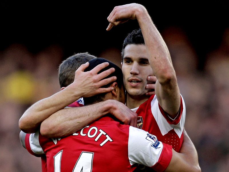 Robin-van-Persie-Arsenal-Premier-League4_2562481.jpg