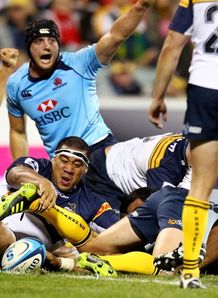 Sitaleki Timani try for Waratahs against Brumbies