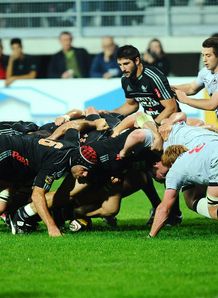 Aironi Rugby v Edinburgh  Magners League scrum
