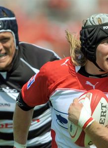 Biarritz flanker Magnus Lund v brive Biarritz flanker Magnus Lund v brive