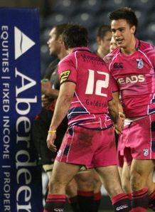 Chris Czekaj celebrates try for Cardiff Blues