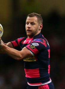Rhinos gore toothless Tigers