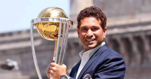 Sachin+with+world+cup+2011+trophy
