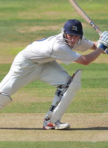 Kent crushed at Lord's