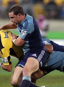 aaron cruden alby mathewson hurricanes v blues aaron cruden alby mathewson hurricanes v blues