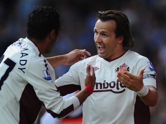 Zenden: Scored with his head