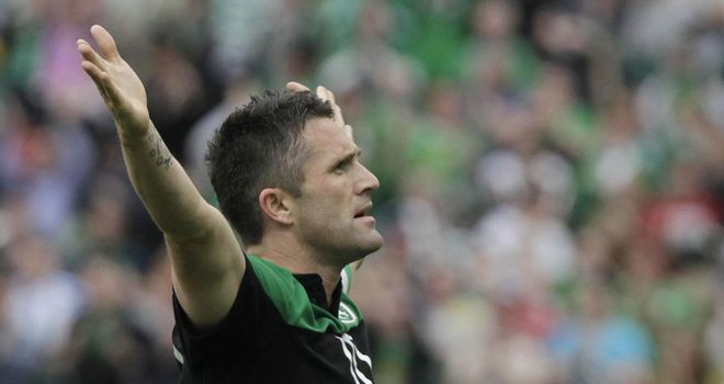 http://img.skysports.com/11/05/660x350/Republic-of-Ireland-v-Scotland-Robbie-Keane-c_2603446.jpg