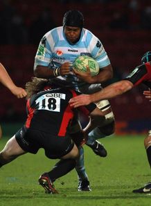 Jone Qovu in action for Racing Metro