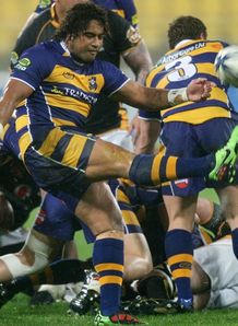 Taniela Moa box kick Taniela Moa box kick