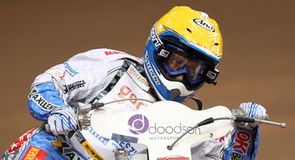 Pedersen shuns Wolves