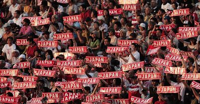 Japan-Fans-2011_2616842.jpg