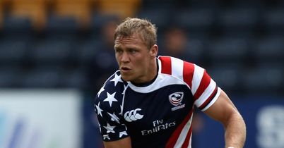 Wasps sign USA flyer