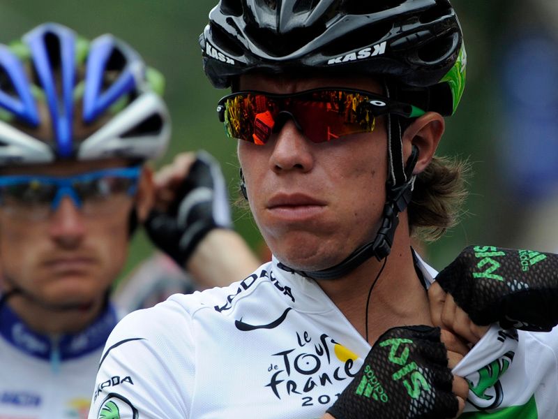 tdf-2011-st15-rigoberto-uran-at-start_2623284.jpg