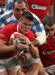Tavis Knoyle in action for Wales against Argentina Tavis Knoyle in action for Wales against Argentina