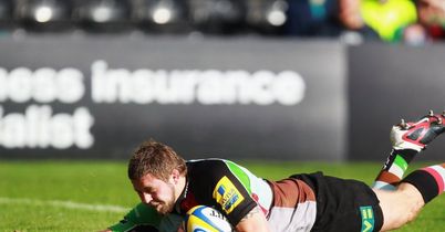 Worcester sign Brooker