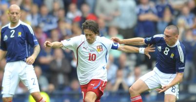 Rosicky worry for Czechs