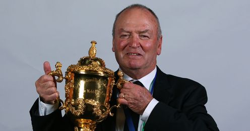 Henry quits All Blacks post