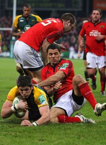 James Downey scoring for Northampton against Munster James Downey scoring for Northampton against Munster