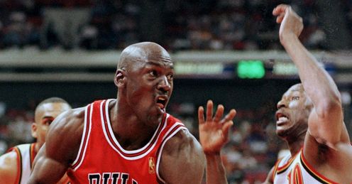 Michael Jordan (L)
