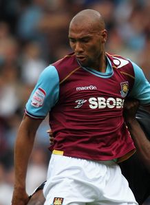 Picture of John Carew