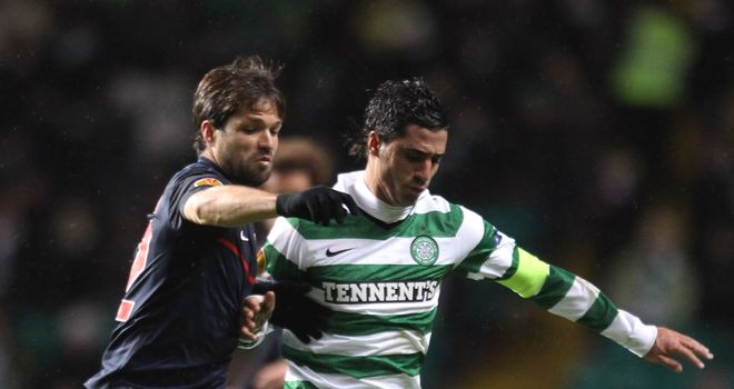 Beram Kayal Neil Lennon jumps to the defence of midfielder after Europa