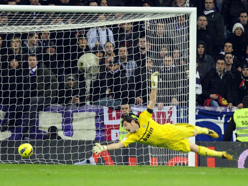 http://img.skysports.com/11/12/800x600/iker-casillas_2689485.jpg