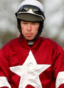 Moscow Mannon beat the Willie Mullins-trained The Paparazzi Kid on his hurdling bow at Navan