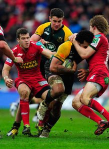 Scarlets fullback Liam Williams Northampton forward Samu Manoa Scarlets fullback Liam Williams Northampton forward Samu Manoa