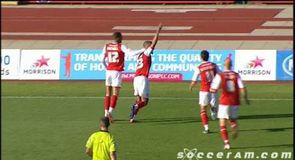Lewis Grabban v Shrewsbury Town