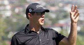 Canadian Graham Delaet grabbed a two-shot first-round lead with a well-played seven-under 63.