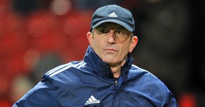 Pulis to contact FA
