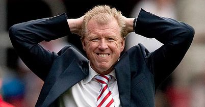 McClaren's men miss chance