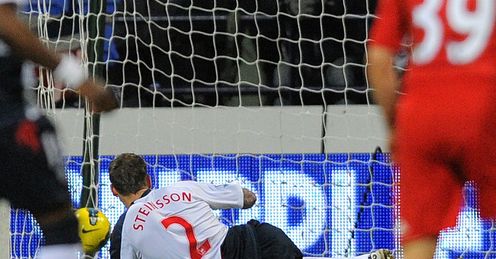 Gretar Steinsson Bolton v Liverpool Premier League