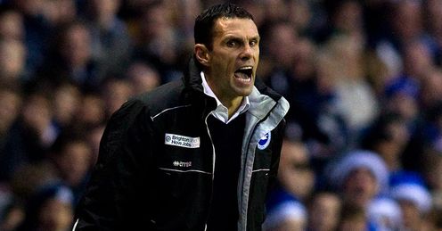  Gus Poyet