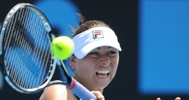 Zvonareva faces cut