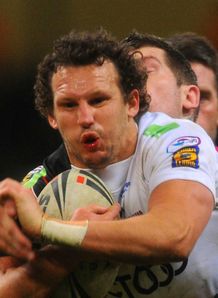 Crookes helps Bulls steal win Crookes helps Bulls steal win